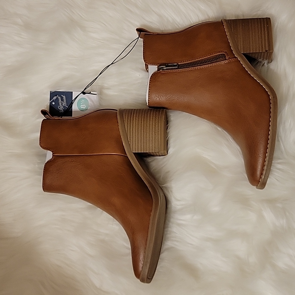 Universal Thread Bristol Boots Cognac heeled faux leather stacked heel 8.5 NEW…